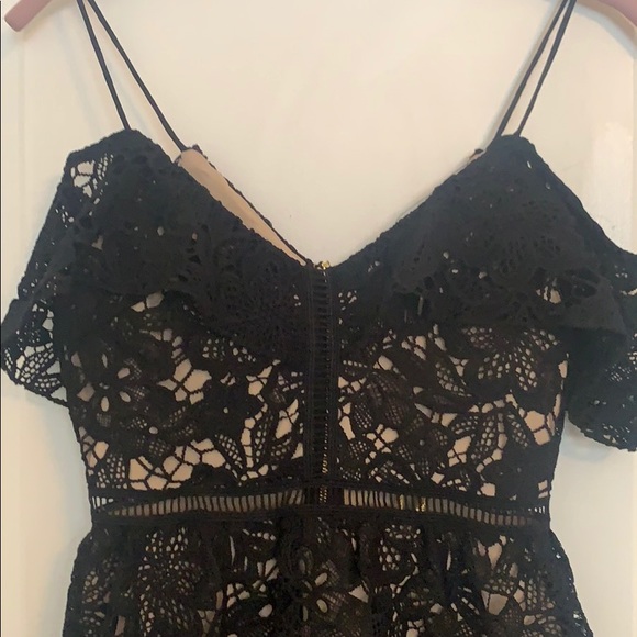 New Look Premium Black Lace Cold Shoulder Dress - Picture 6 of 7